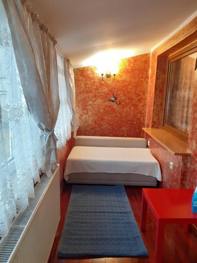Apartament Central Târgu Neamț Esterno foto
